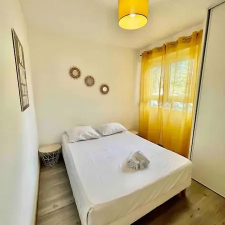 Ferienwohnung Le Genevois - Parking Gratuit Annemasse Exterior foto